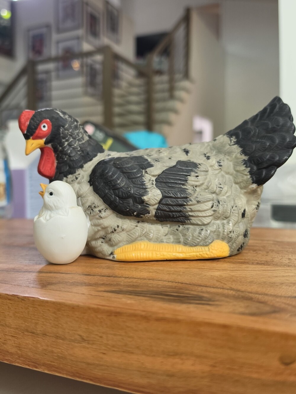Vintage Baby Chicken And Hen Ceramic Figurine Scuplture Decor Hatchling